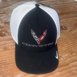Corvette Nike Trucker Hat Cap Fitted Size L/XL Black Logo Mesh Dri-Fit Legacy91